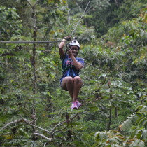 Zip line tour in La Fortuna